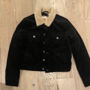 Stylish Black Corduroy Jacket with Tan Collar